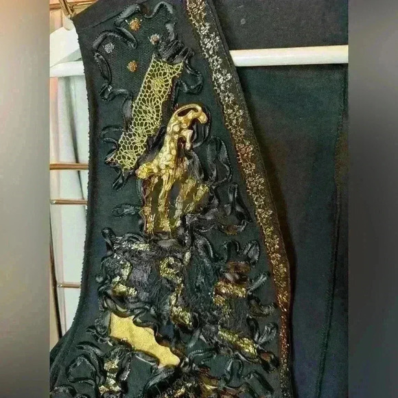 Embellished Vest - Picture 5 of 5